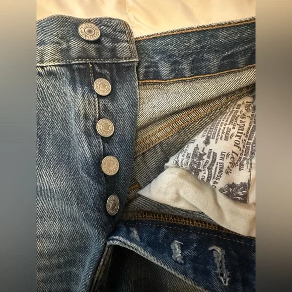 Levi's 501 jean shorts NWT